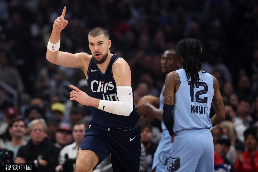 它能综合反 它能综合反