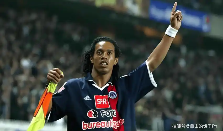 期间仍随队 期间仍随队