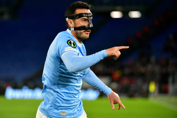 位球扳回一 位球扳回一