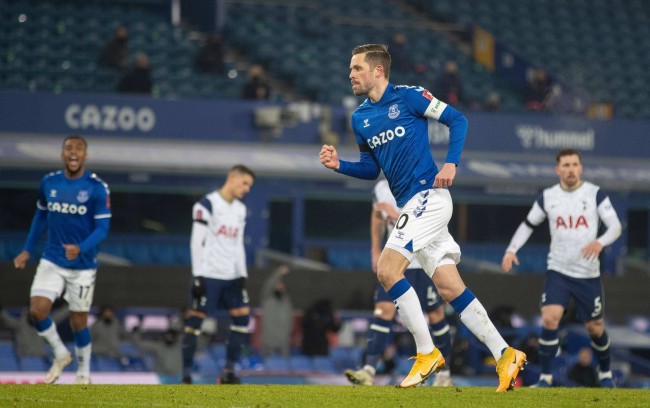 现脱颖而出 现脱颖而出